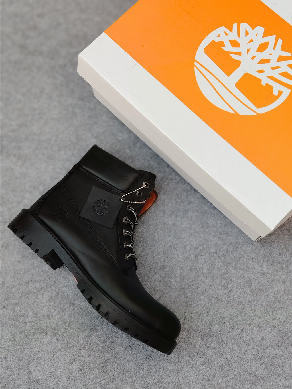 Timber "Black" Genuine Leather