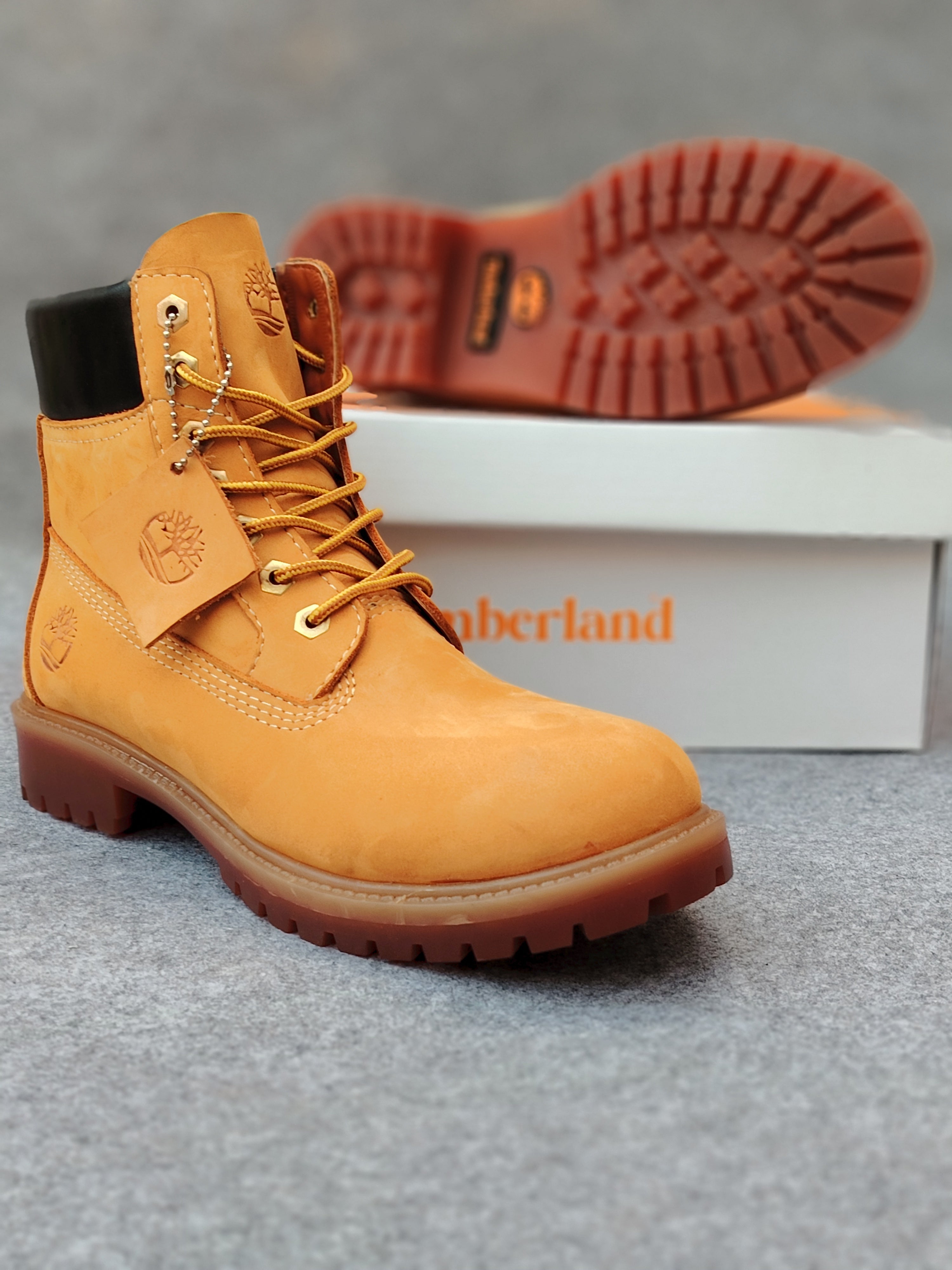 Timber "Havan" Genuine Leather