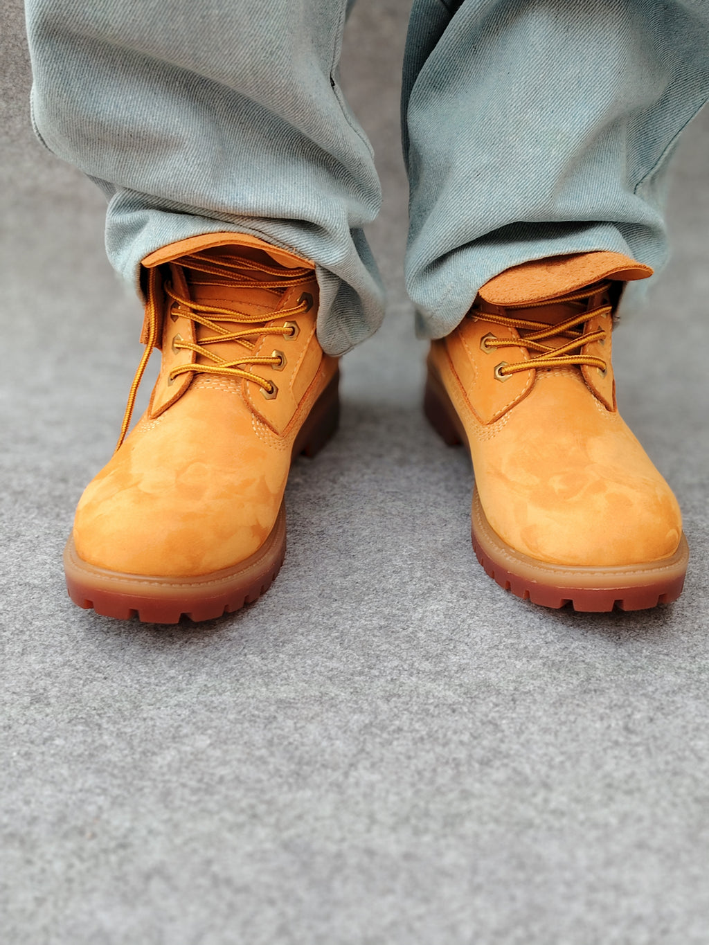 Timber "Havan" Genuine Leather