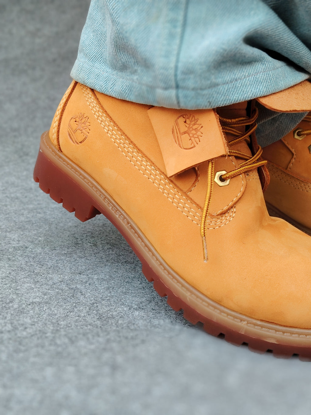 Timber "Havan" Genuine Leather