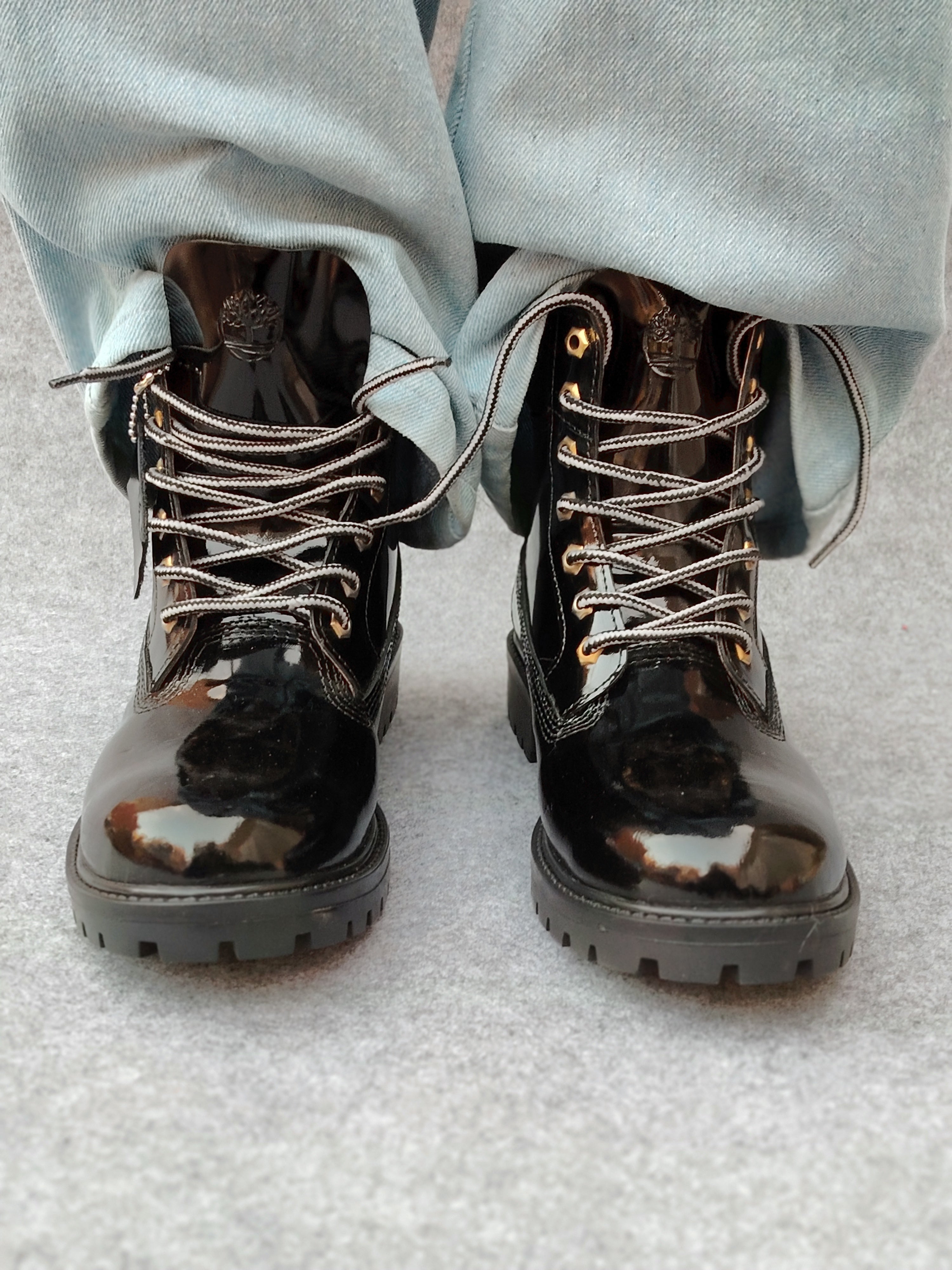 Timber "Shiny Black" Genuine Leather