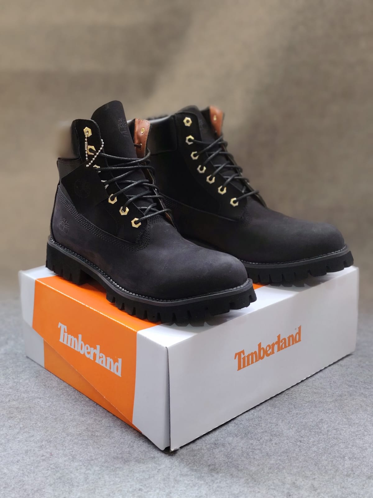 Timbos Style Urban Leather Boots "Black Chamoisette"